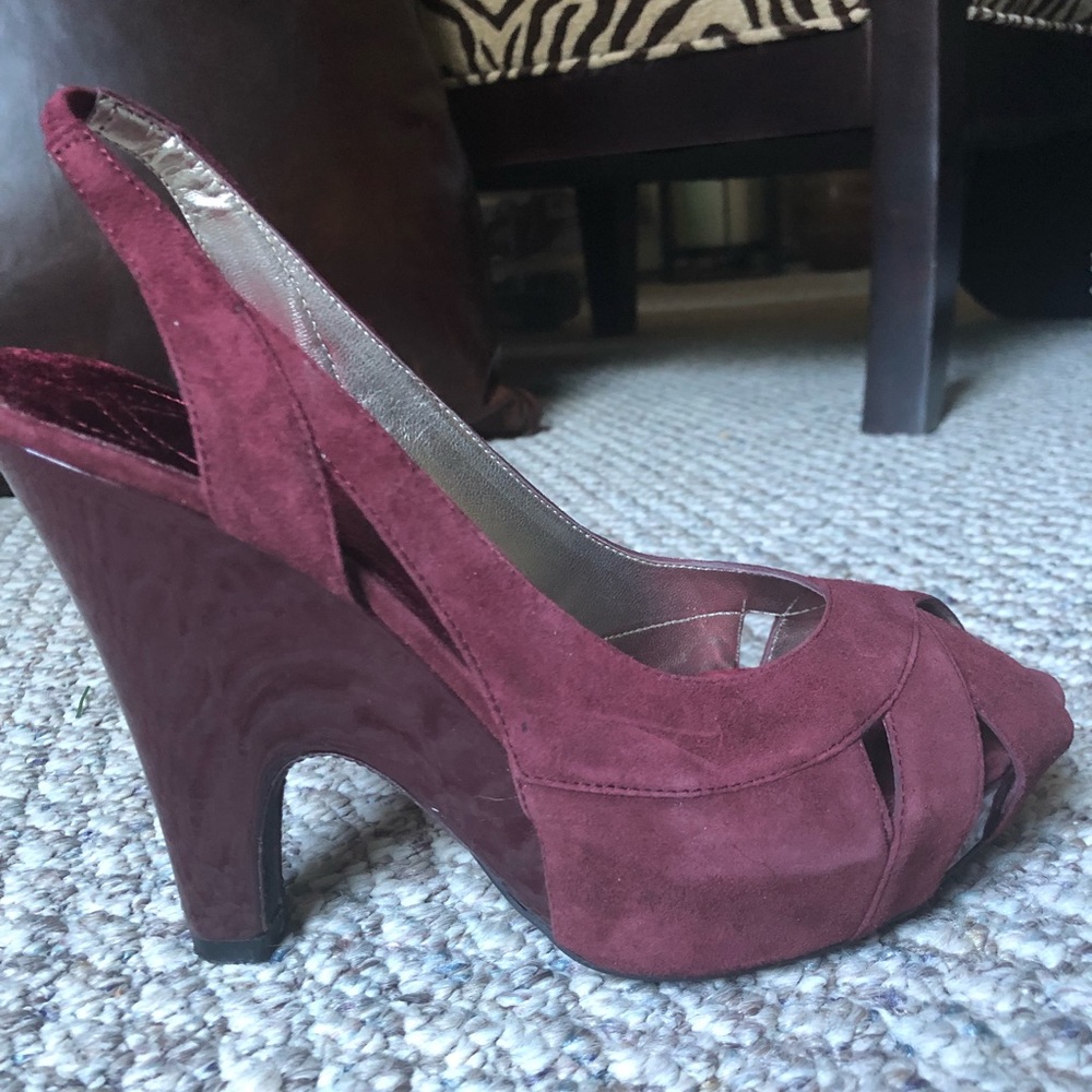 Nine West Suede & Patent Wine Pumps-never worn